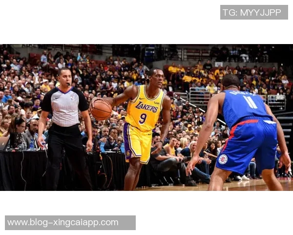 布兰登威廉姆斯表现出色8投7中贡献18分助攻篮板全面开花 布兰登威廉姆斯表现出色8投7中贡献18分助攻篮板全面开花